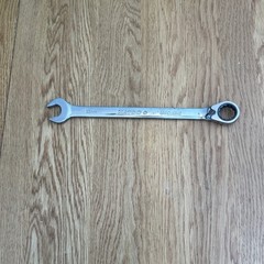 MATCO TOOLS – 19mm Reversible Ratcheting Combination Wrench,12pt, GRCL19M2