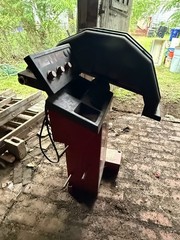 Red Used Coats 650 Wheel Balancer