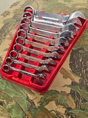 Vintage Mac Tools 10 pc. SAE shorty/stubby wrench set in plastic tray