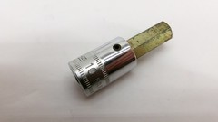 Snap-on tools USA metric 3/8″ drive 10mm Standard Hex Bit Socket FAM10B Nice!