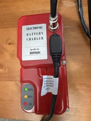 FERRARI Genuine Battery Trickle Charger for 360 456 550 575 – 178683 – ZIVAN K02