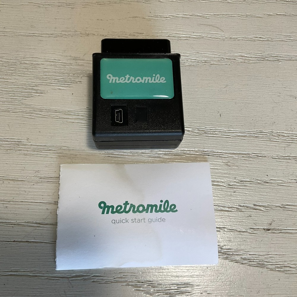 Metromile Pulse OBD-II Connector Mile Tracker Insurance WiFi USB Wireless Device